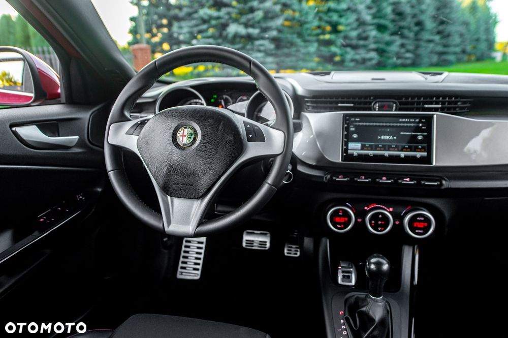 Alfa Romeo Giulietta 1.4 TB 16V Multiair TCT Sport - 24