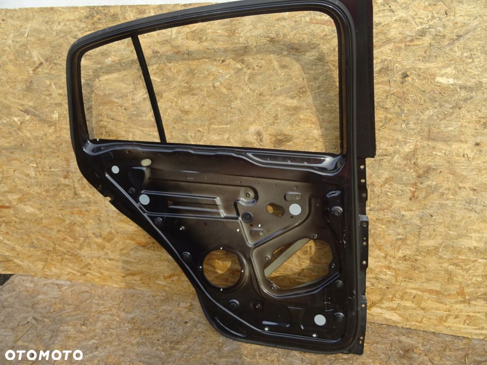 DRZWI RAMKA LEWY TYŁ VW GOLF V PLUS LAK:LC9Z - 3