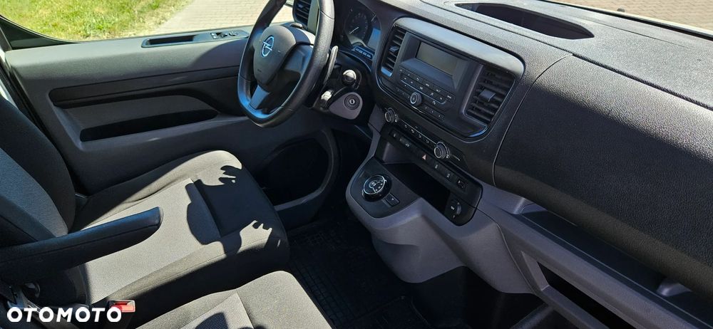 Opel Vivaro - 9