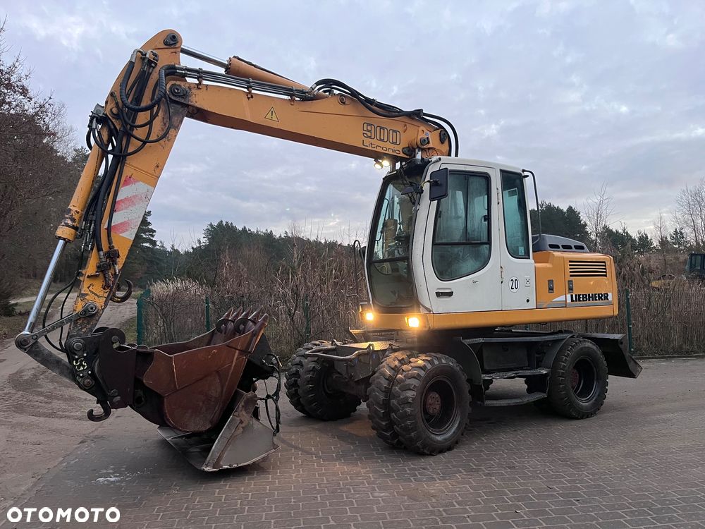 Liebherr A900C Litronic