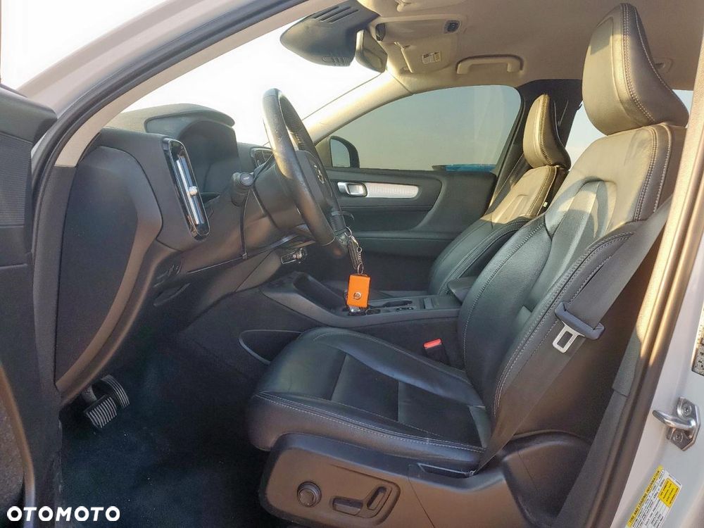 Volvo XC 40 T5 AWD Geartronic Inscription - 7