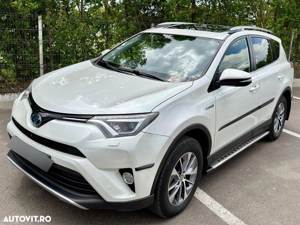 TOYOTA RAV4 2018