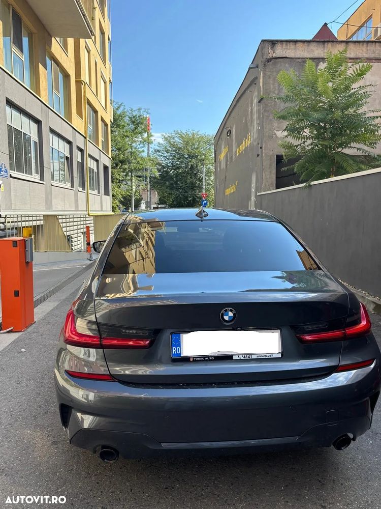 BMW Seria 3 320d xDrive AT MHEV - 4