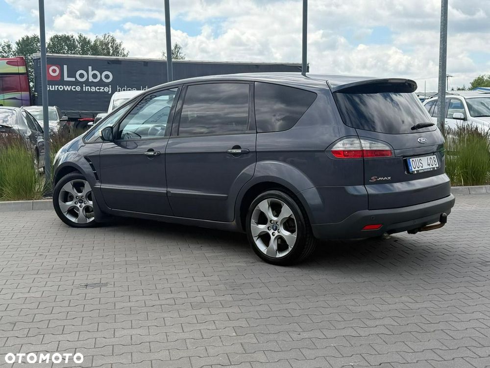 Ford S-Max - 30