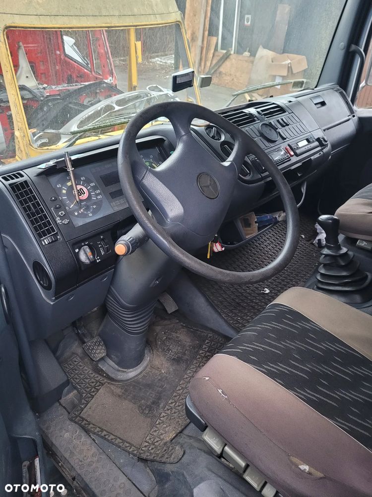 Części- Mercedes-Benz ATEGO  Pojemność: 4249  Moc: 110 Rok: 2005  Diesel - 5