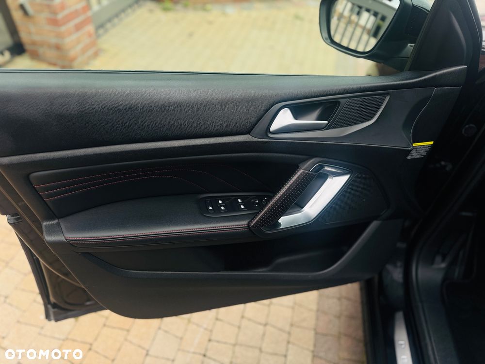 Peugeot 308 SW BlueHDi 180 EAT8 Stop & Start GT - 16