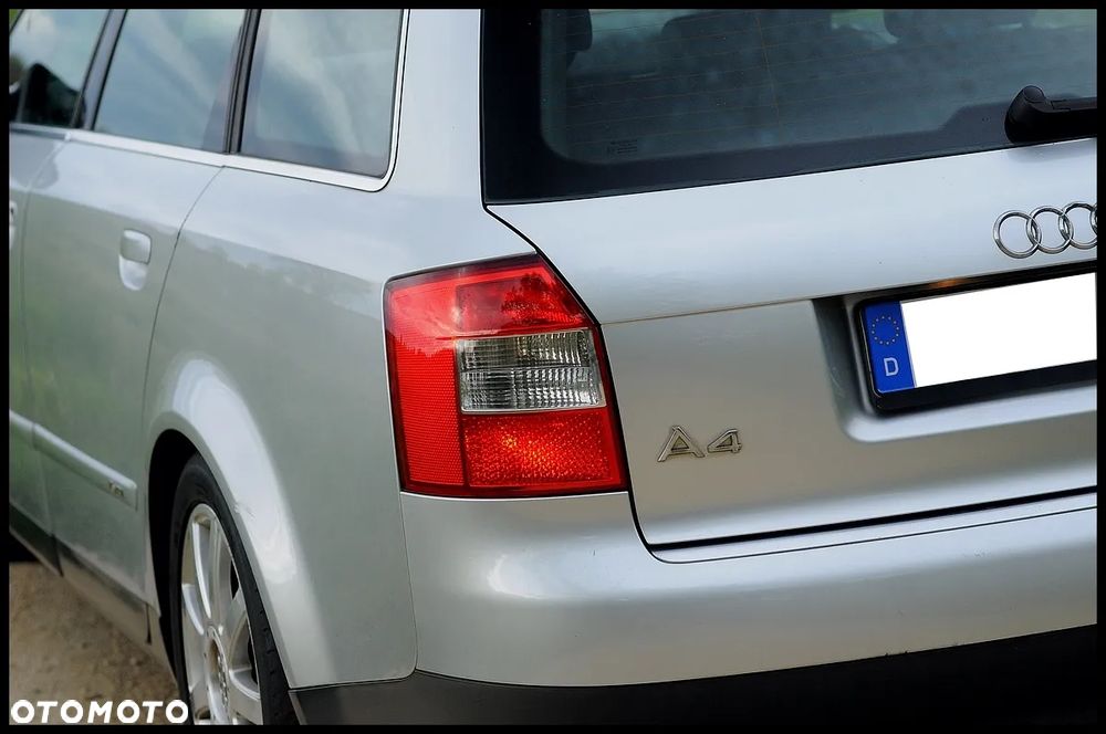 Audi A4 Avant - 15