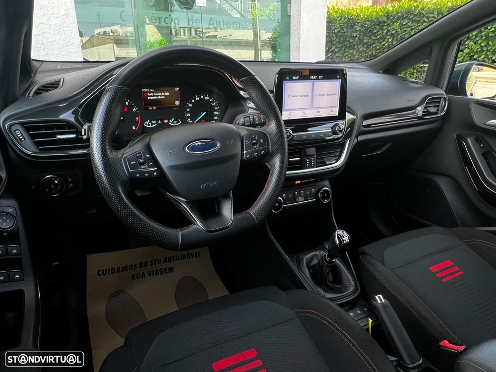 Ford Fiesta - 13