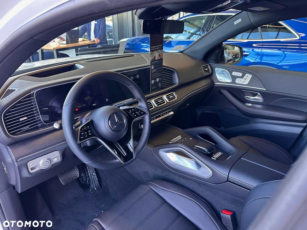 Mercedes-Benz GLE - 12