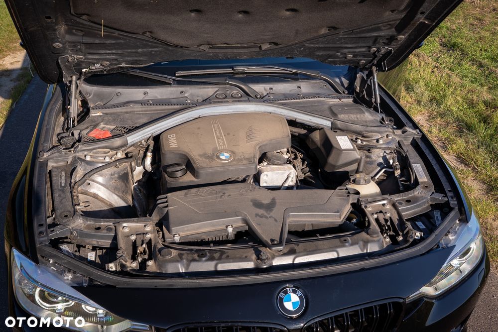 BMW Seria 3 320i - 6