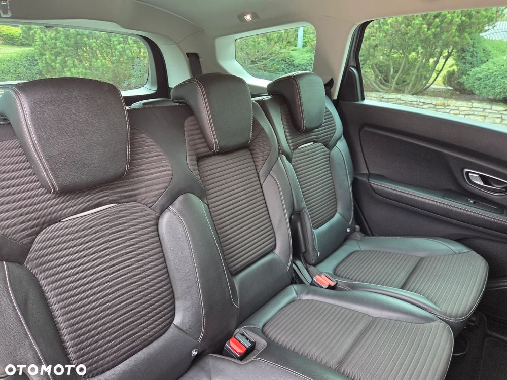 Renault Grand Scenic - 24