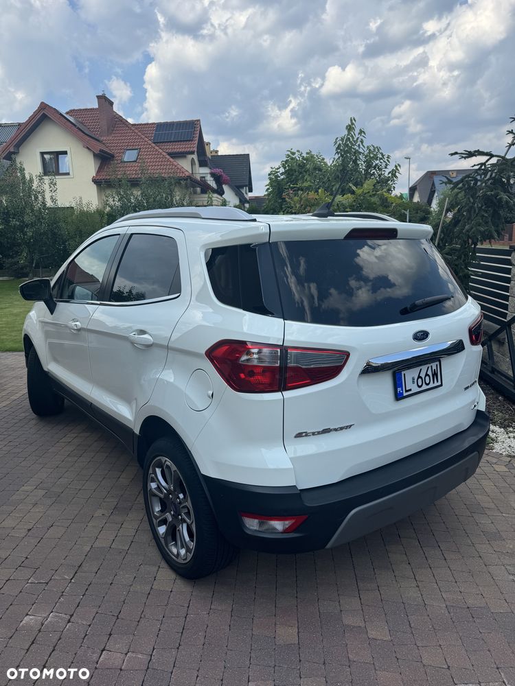 Ford EcoSport - 3