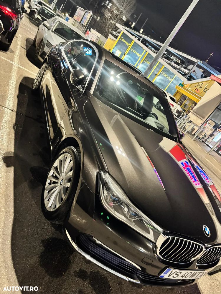BMW Seria 7 740d xDrive - 8