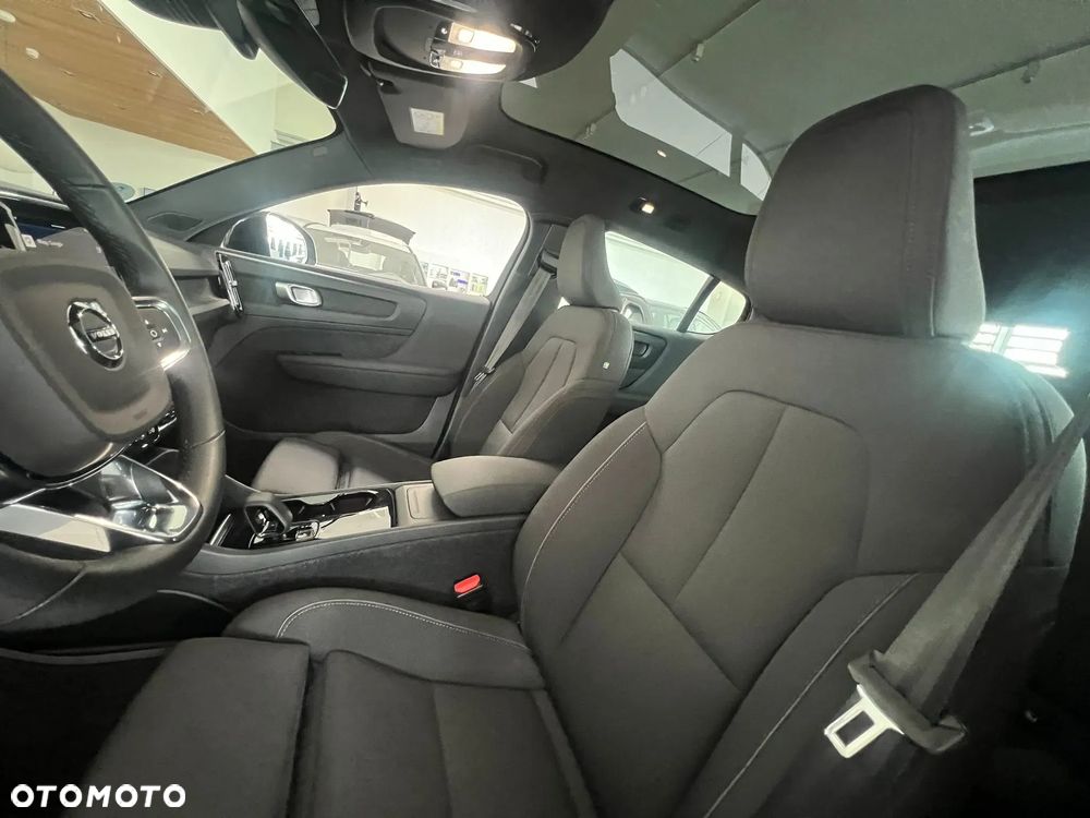 Volvo C40 Recharge Extended Range Plus - 17