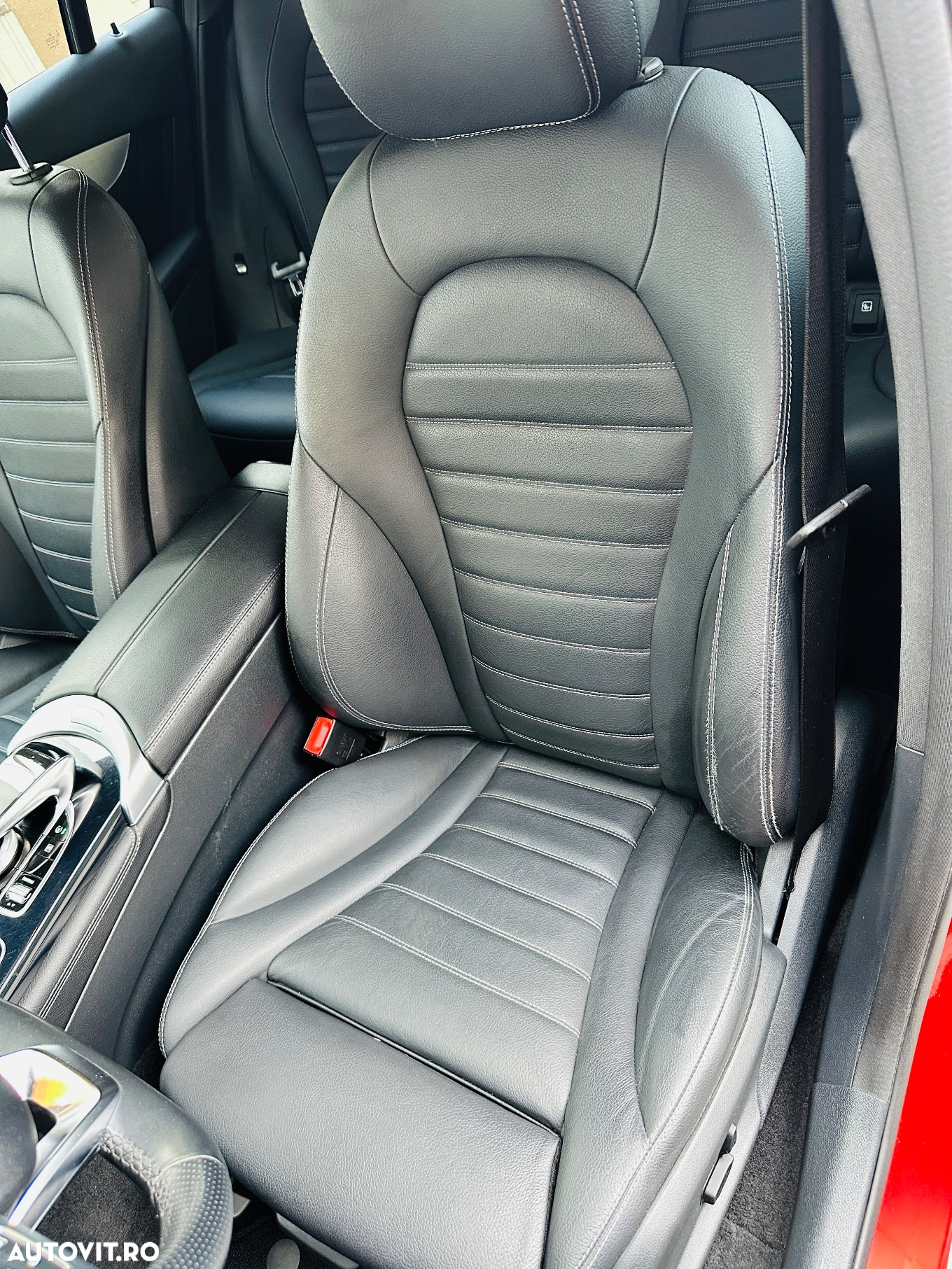 Mercedes-Benz GLC Coupe 250 4Matic 9G-TRONIC AMG Line - 14