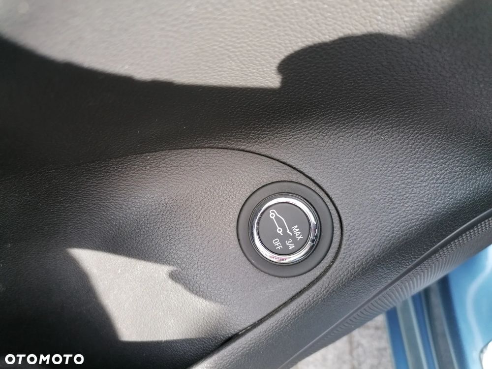 Opel Astra 1.6 CDTI Elite S&S - 21
