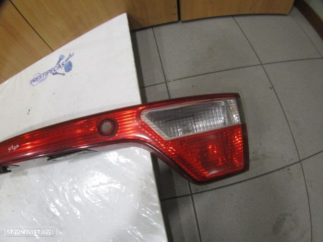 Farol Tras 1M5945225D 1M5945107B SEAT TOLEDO 2000 1.6I 100CV 4P CINZA DRT ESQ CENTRAL HELLA - 3