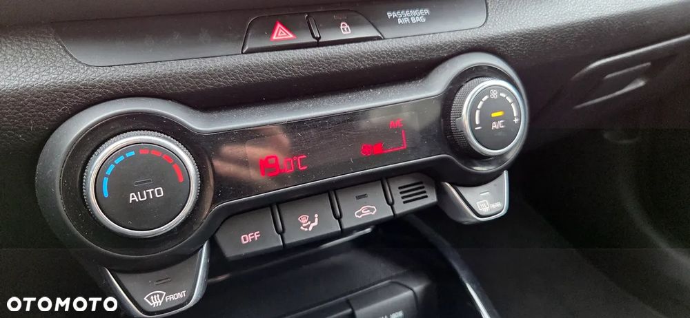 Kia Stonic 1.0 T-GDI XL - 23
