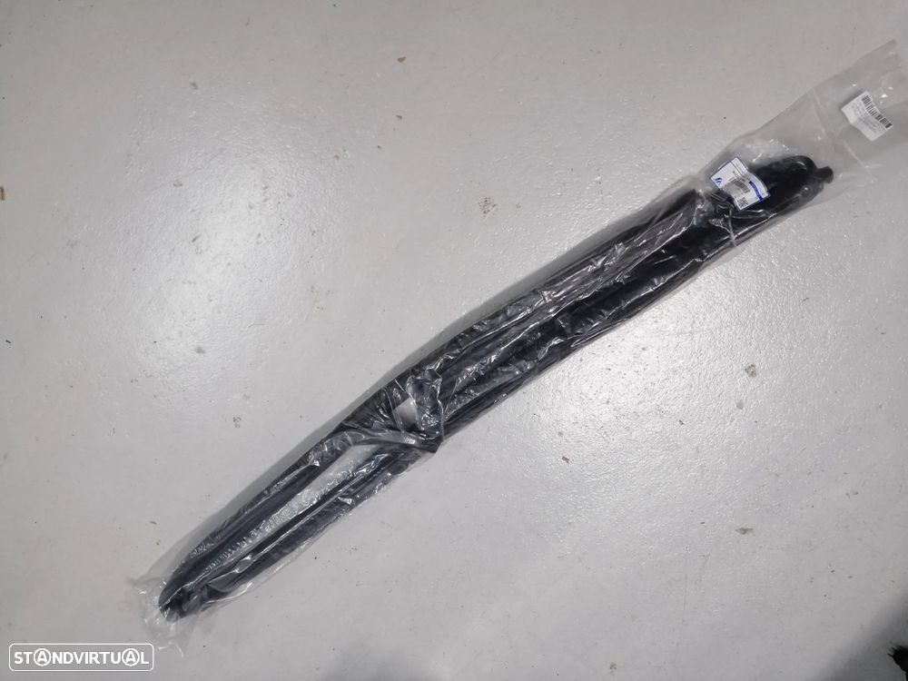 Calhas Borrachas dos vidros das portas da frente Nissan Navara D22 Pickup 1997- - 1