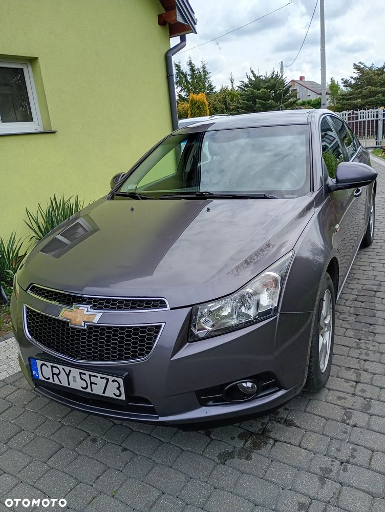 Chevrolet Cruze - 3