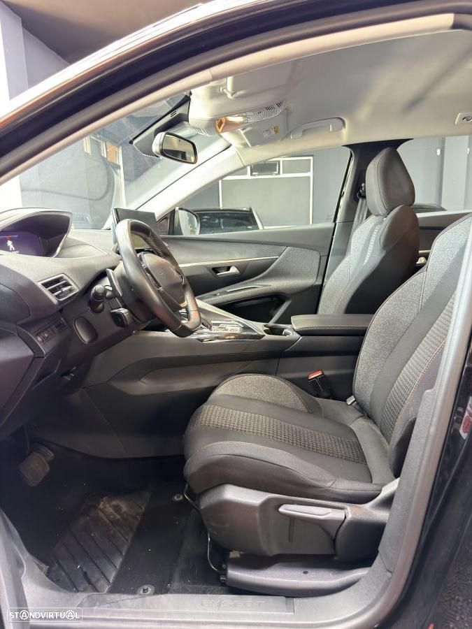 Peugeot 5008 1.5 BlueHDi Active Pack EAT8 - 4