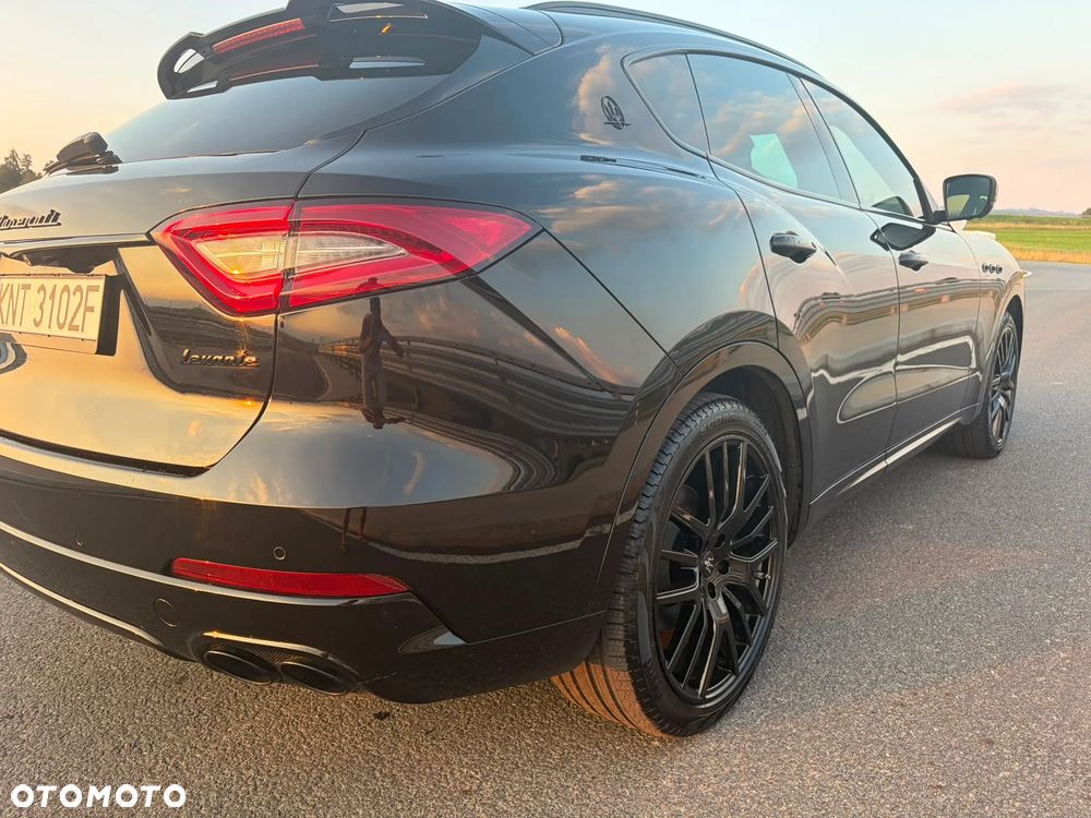Maserati Levante Q4 - 8