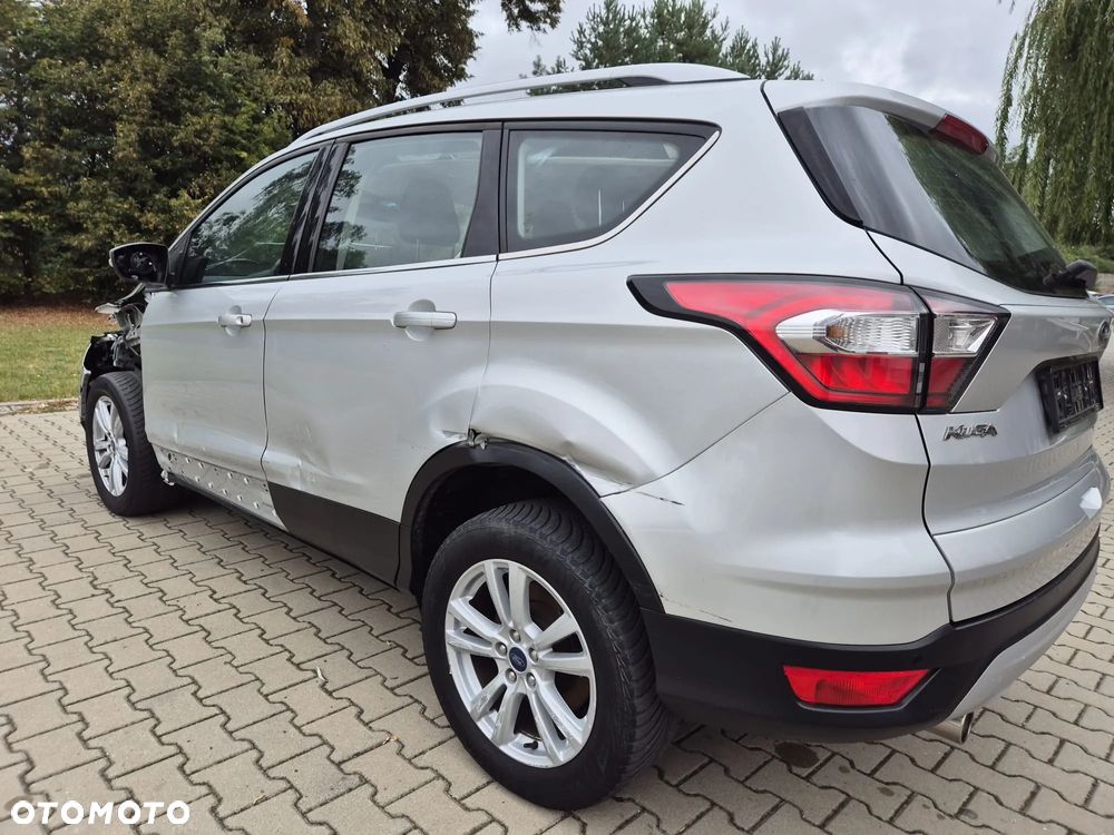 Ford Kuga 1.5 EcoBoost 2x4 Titanium - 7