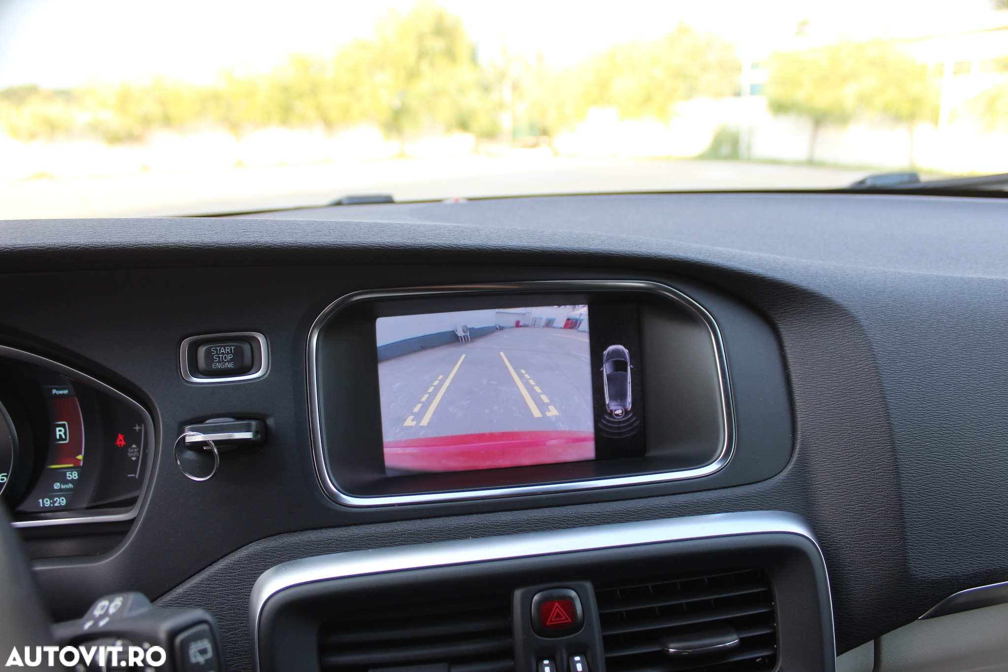 Volvo V40 D2 Momentum - 32