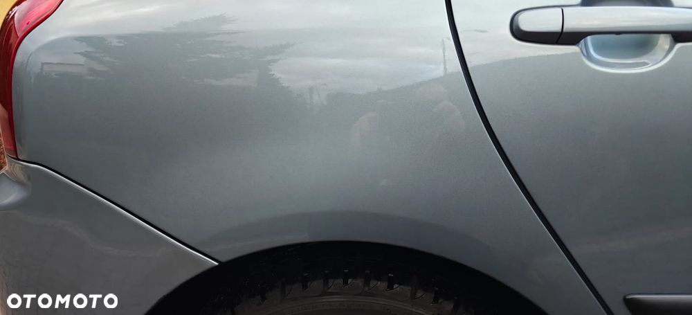 Toyota Corolla 1.4 VVT-i Base - 5