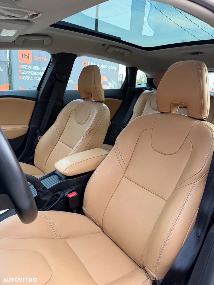 Volvo V40 D2 Summum - 8