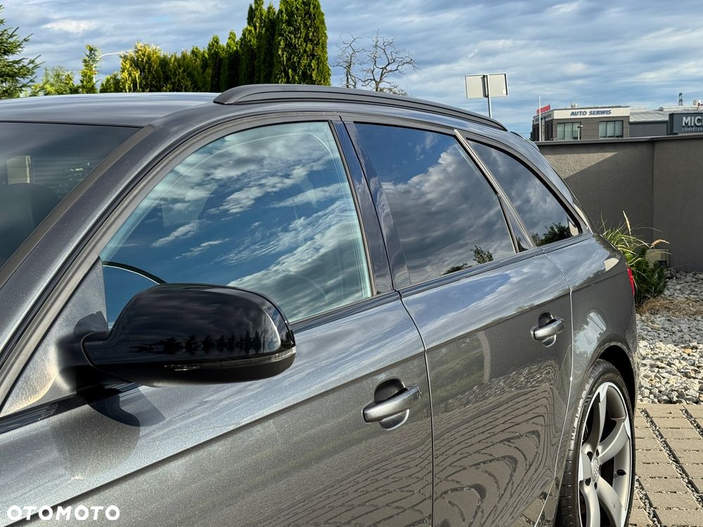 Audi A4 Avant 2.0 TDI DPF clean diesel S line Sportpaket - 12