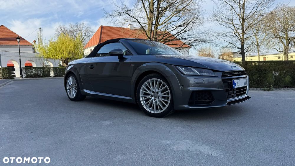 Audi TT Roadster - 3