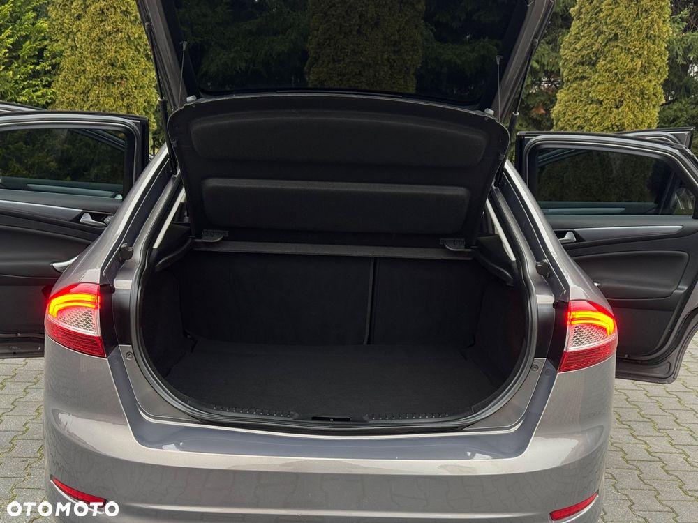 Ford Mondeo 2.0 TDCi Business Edition - 19