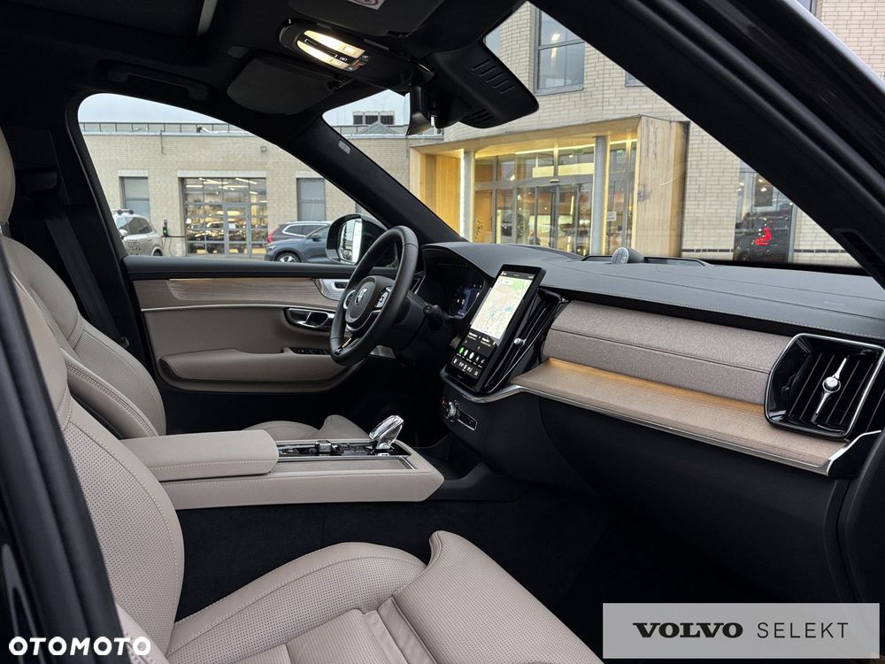 Volvo XC 90 - 11