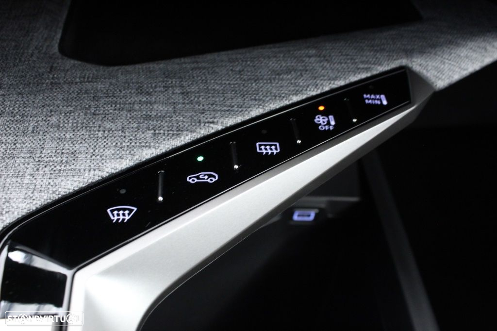 Peugeot 3008 1.2 Hybrid Allure e-DCS6 - 29