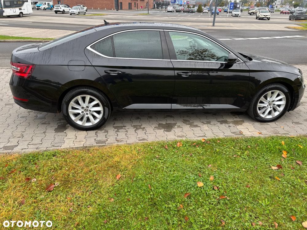 Skoda Superb 1.8 TSI Style DSG - 26