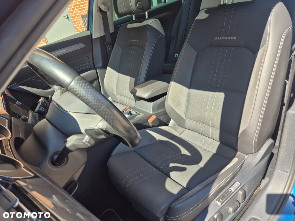 Volkswagen Passat - 15