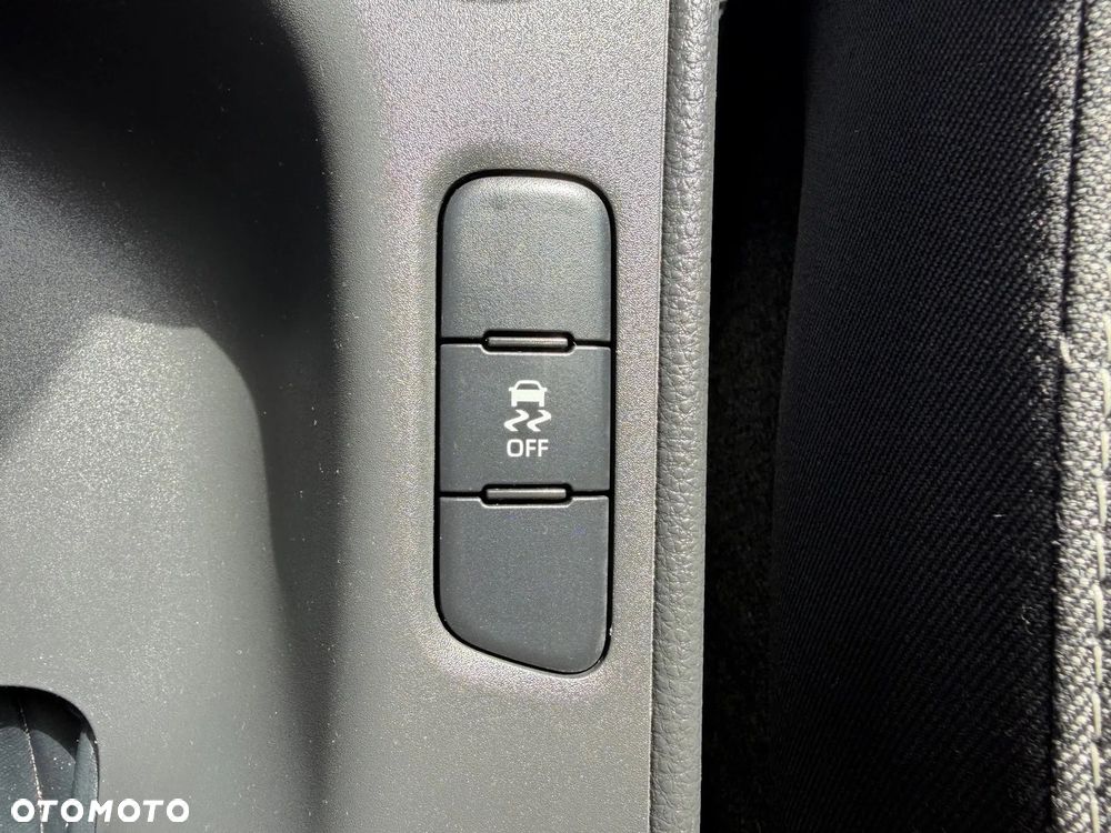 Toyota Yaris 1.5 Comfort - 27