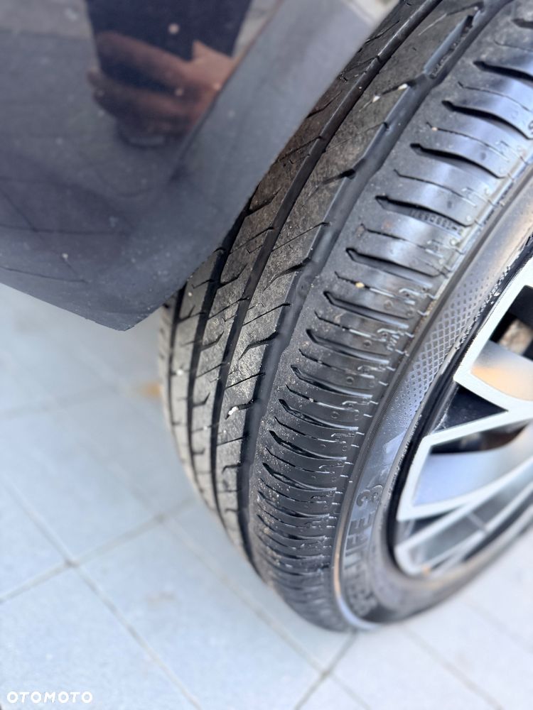 Ford Fiesta 1.25 Titanium EU5 - 13