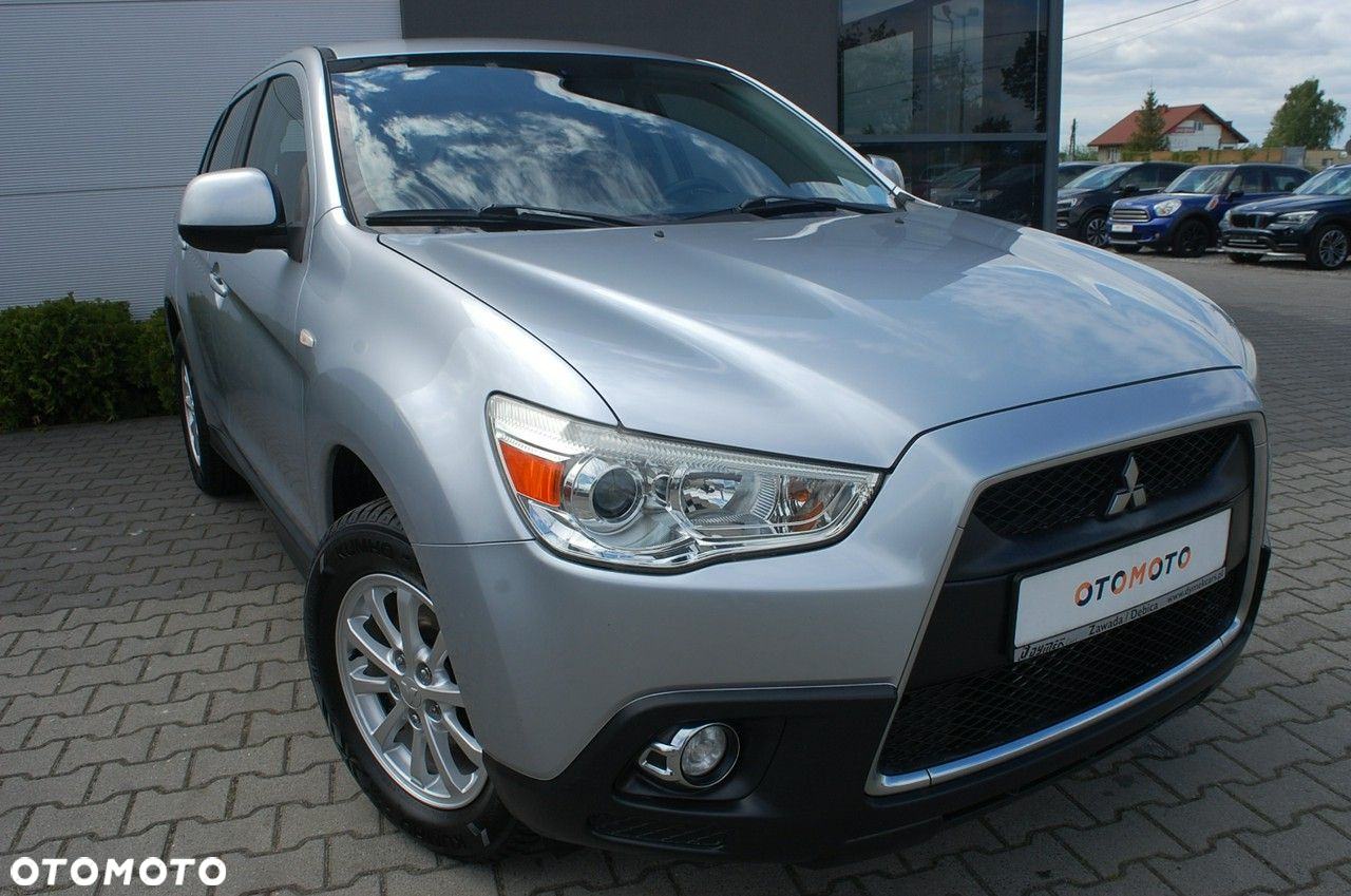 Mitsubishi ASX - 9