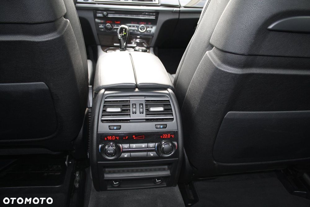 BMW Seria 7 730d xDrive - 7
