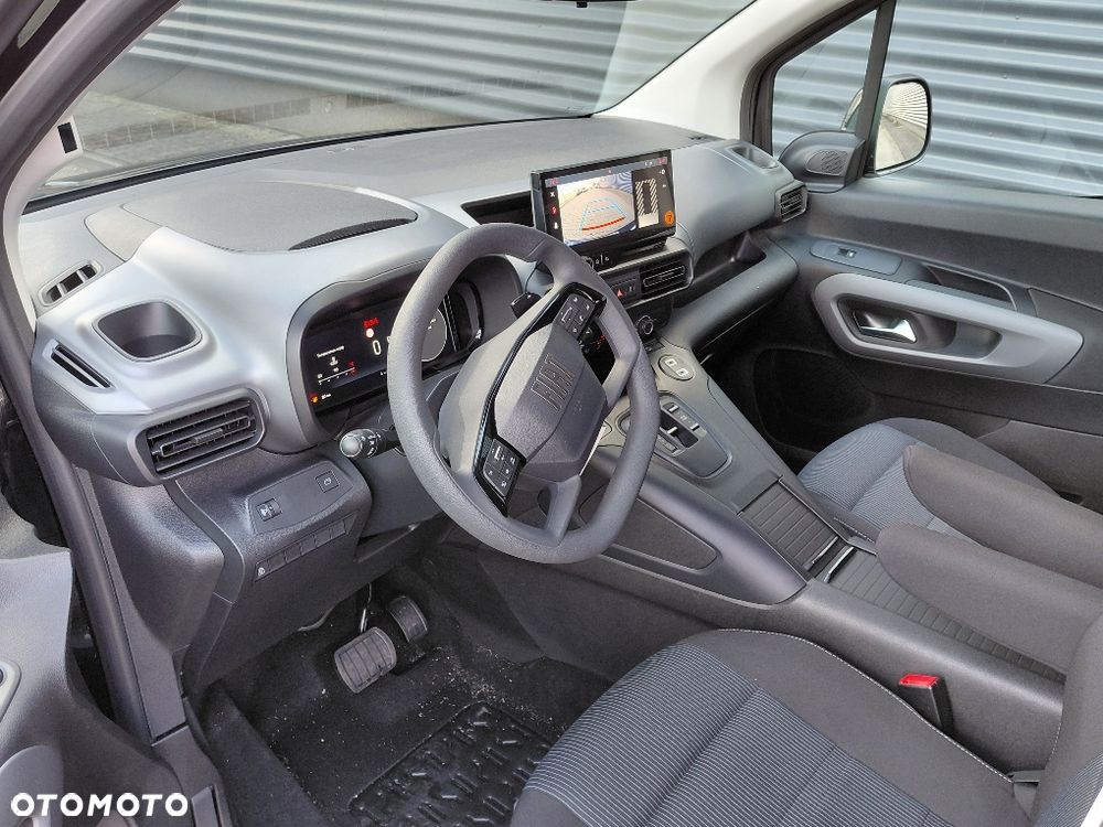 Fiat Qubo - 16
