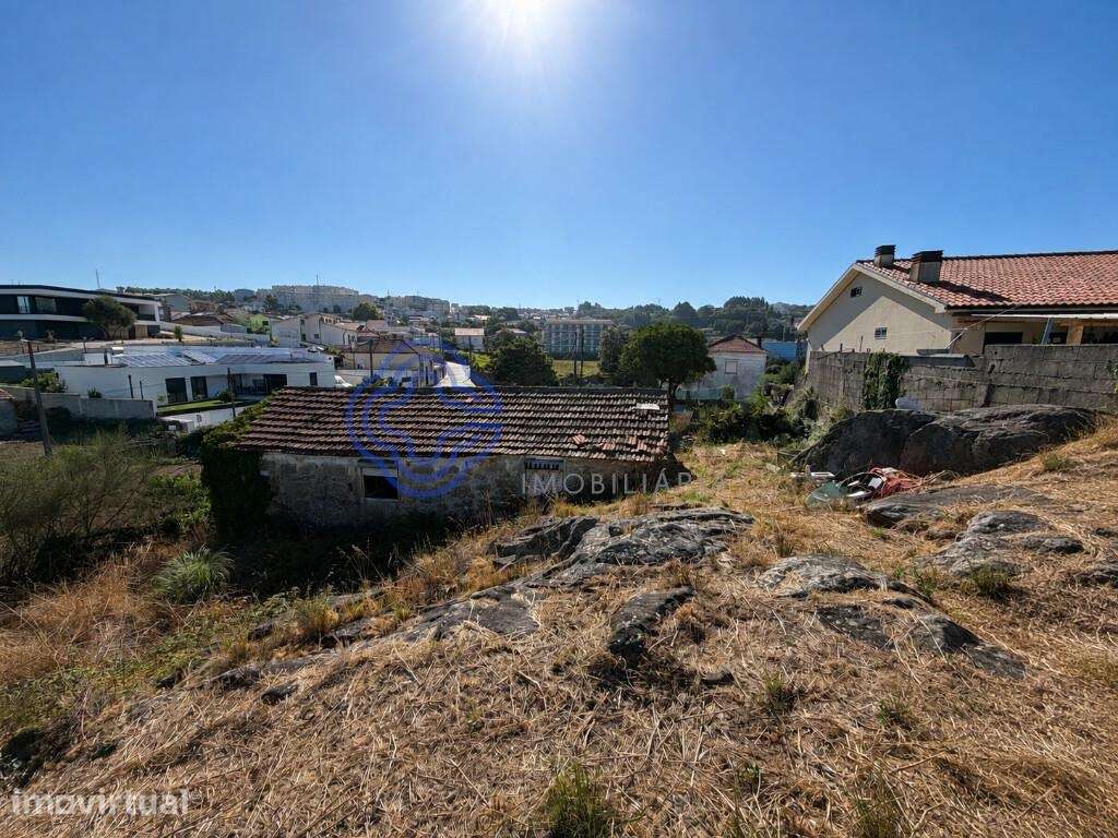 Moradia T2 em Ruína em Fânzeres | Terreno de 978 m2 | Poço - Grande imagem: 4/14