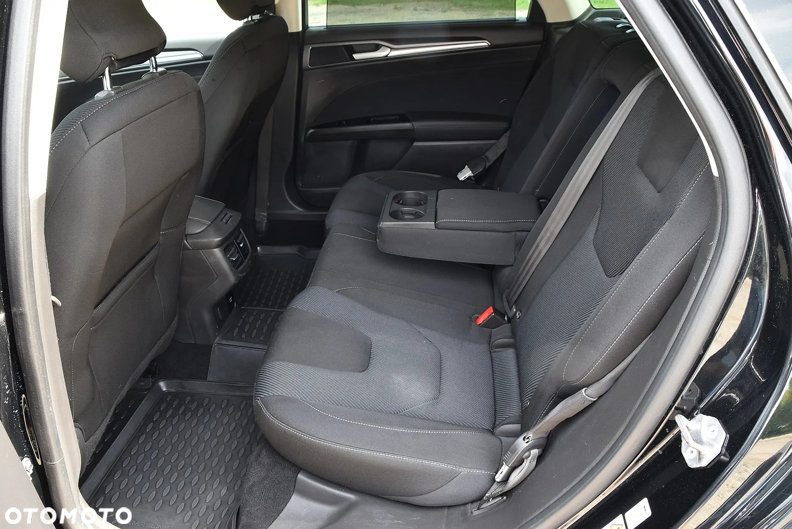Ford Mondeo - 17