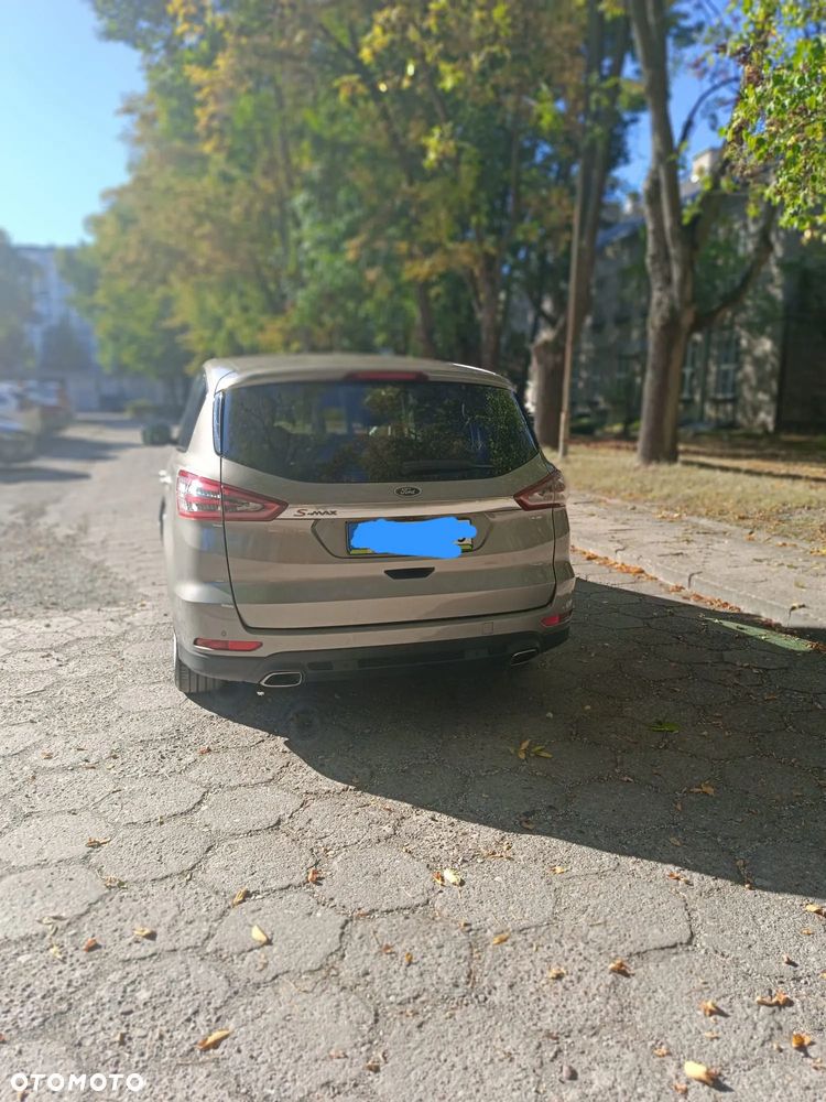 Ford S-Max 2.0 TDCi 4WD Titanium PowerShift - 6