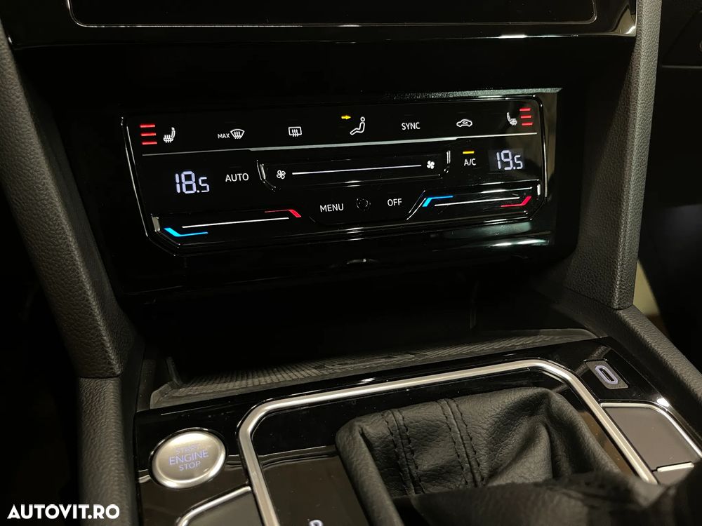 Volkswagen Passat 2.0 TDI DSG Highline - 20