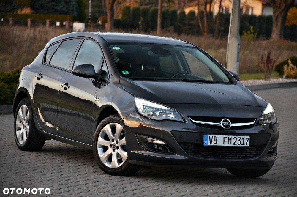 Opel Astra - 2
