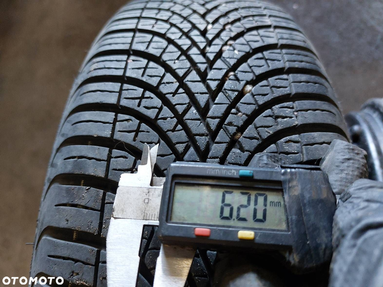 FELGI STALOWE 4 SZT 4x100 6Jx15 ET40 FI60,1 RENAULT CLIO III - 9