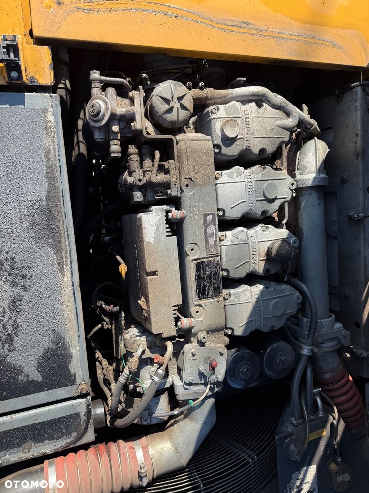 Liebherr 924C HD Litronic - 12