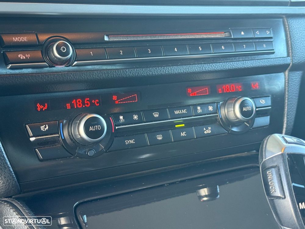 BMW 520 d Line Luxury Auto - 35